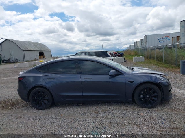 5YJ3E1EB5PF678124 Tesla MODEL 3