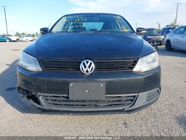 3VW2K7AJ3EM364093 Volkswagen Jetta