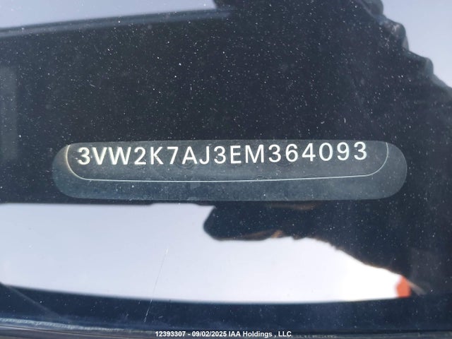 3VW2K7AJ3EM364093 Volkswagen Jetta