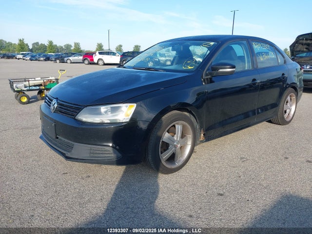 3VW2K7AJ3EM364093 Volkswagen Jetta