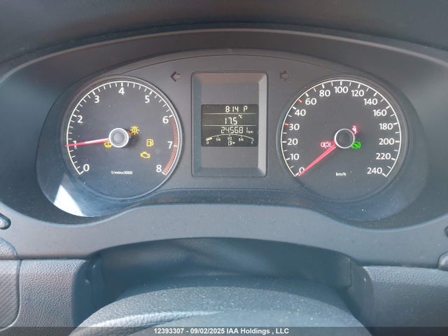 3VW2K7AJ3EM364093 Volkswagen Jetta