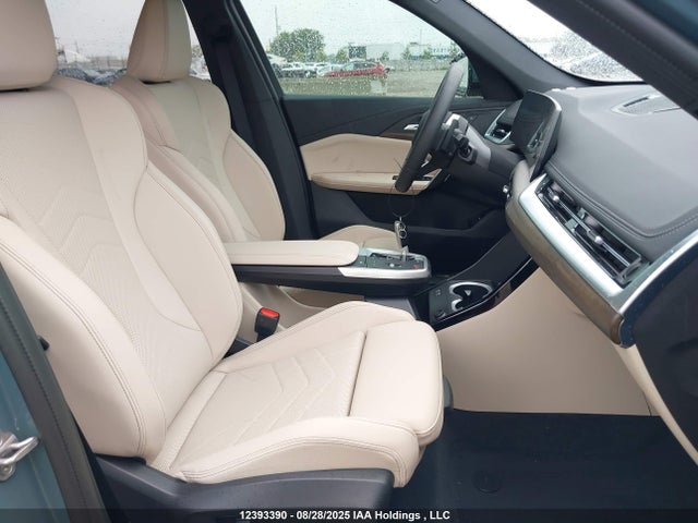 WBX73EF09S5098741 BMW X1