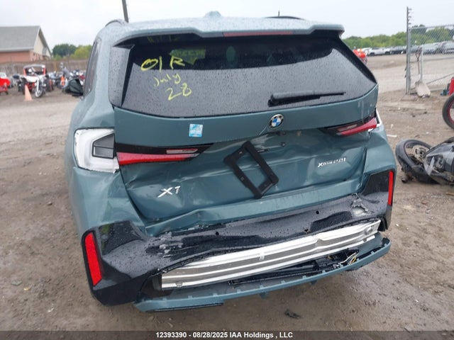WBX73EF09S5098741 BMW X1