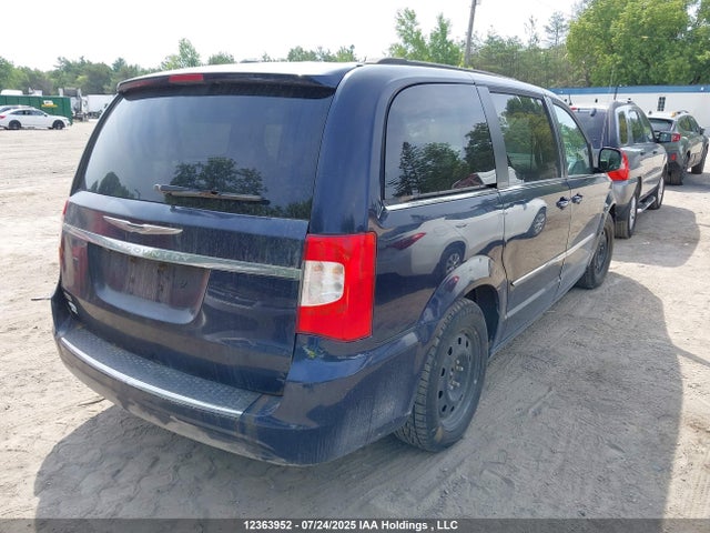 2C4RC1CG6ER299763 Chrysler Town and Country