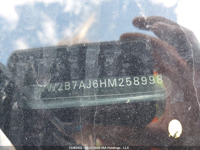 3VW2B7AJ6HM258998 Volkswagen 1.4 tsi