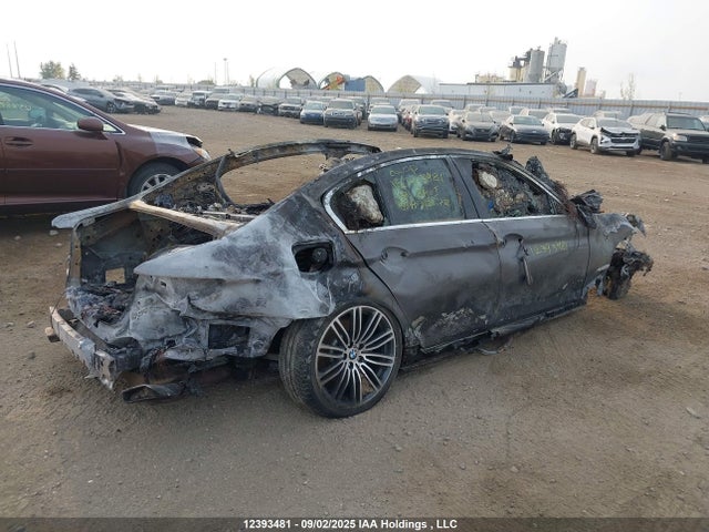 WBAJE7C57JG892078 BMW 2018