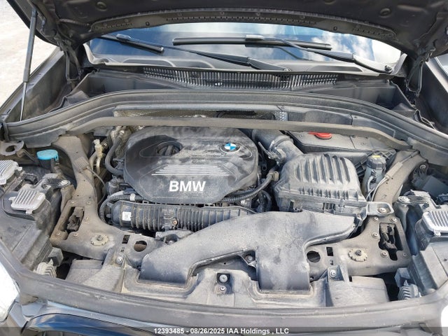 BMW X1 2017 WBXHT3C3XH5F67905 Image 10