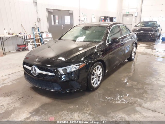 WDD3G4FBXLW037606 Mercedes-Benz m260
