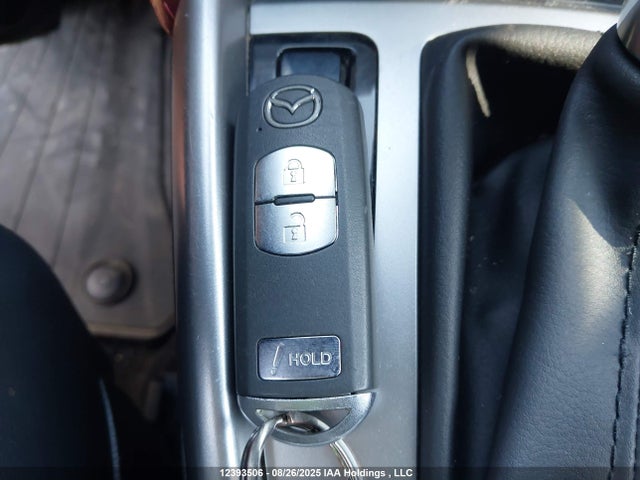 JM1DKFA77J0322212 Mazda pe