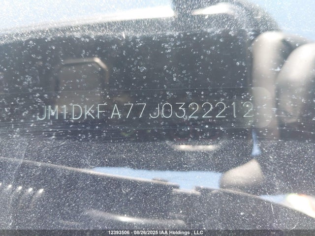 JM1DKFA77J0322212 Mazda pe