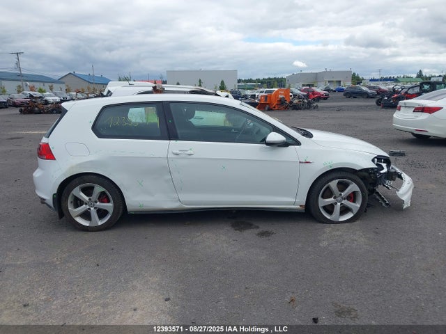 3VWTT7AU8GM024971 Volkswagen Golf GTI