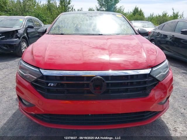 3VWE57BU1KM246942 Volkswagen 1.8 tsi