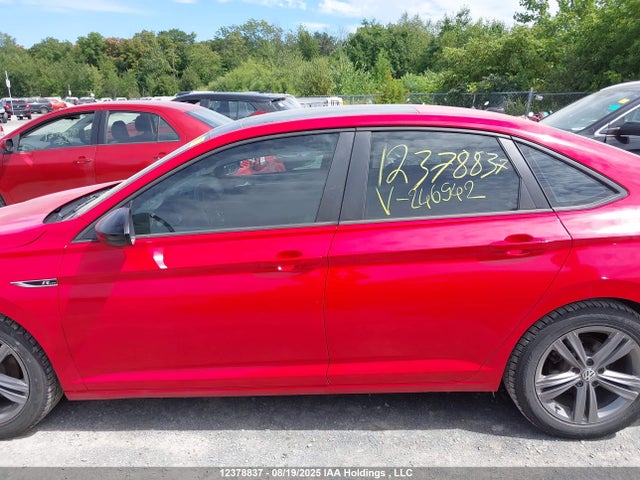 3VWE57BU1KM246942 Volkswagen 1.8 tsi
