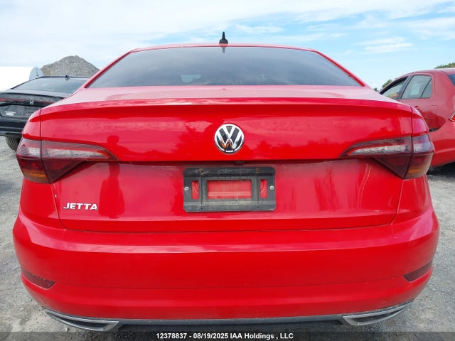 3VWE57BU1KM246942 Volkswagen 1.8 tsi