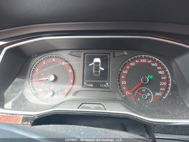 3VWE57BU1KM246942 Volkswagen 1.8 tsi