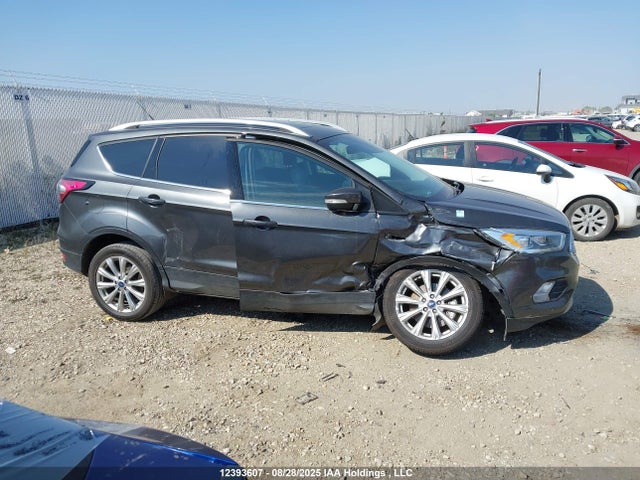 Ford Escape 2017 1FMCU9J9XHUE80437 Image 13