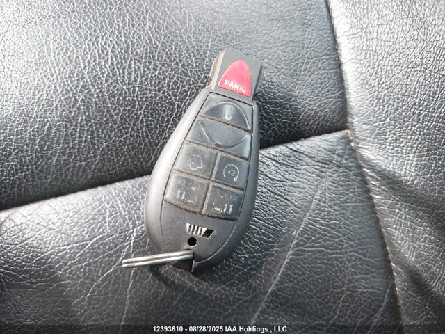 2C4RC1BG2GR101121 Chrysler Town and Country