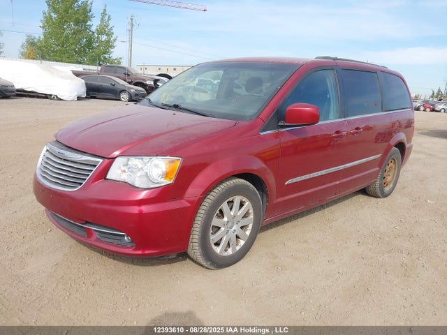 2C4RC1BG2GR101121 Chrysler Town and Country
