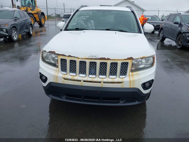 1C4NJDAB8FD100276 Jeep Compass