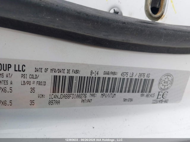 1C4NJDAB8FD100276 Jeep Compass