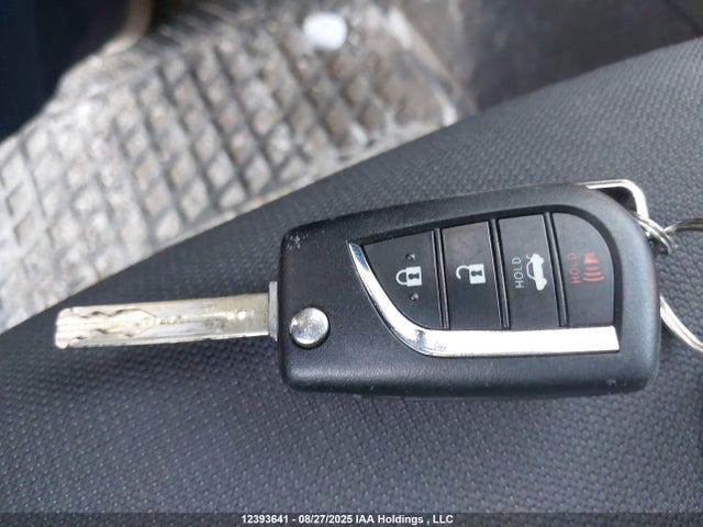 12393641 :رقم المزاد ، 5YFBPMBE1NP347743 vin ، 2022 Toyota Corolla Le/xle مزاد بيع