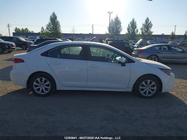 12393641 :رقم المزاد ، 5YFBPMBE1NP347743 vin ، 2022 Toyota Corolla Le/xle مزاد بيع