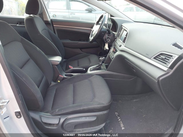 KMHD84LF0HU390082 Hyundai 2017