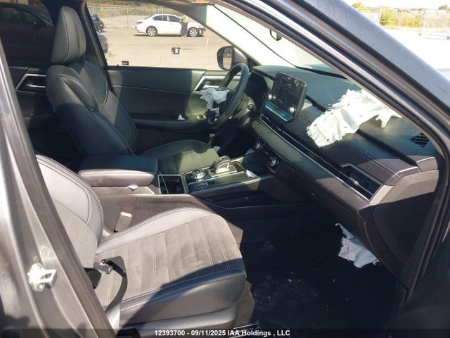 JA4J4VA89RZ607835 Mitsubishi Outlander