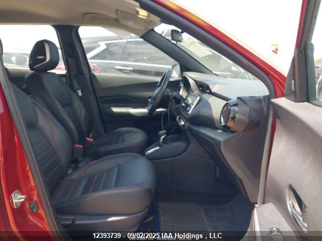 3N1CP5DV8LL557289 Nissan 2020