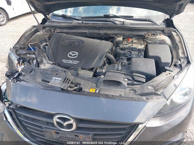 Mazda pe 2015 3MZBM1U70FM190038 Image 10
