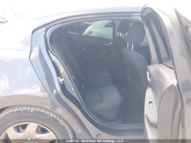 Mazda pe 2015 3MZBM1U70FM190038 Image 8