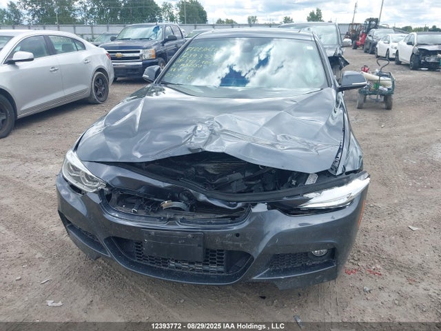 WBA8D9C5XJEM32650 BMW 330I