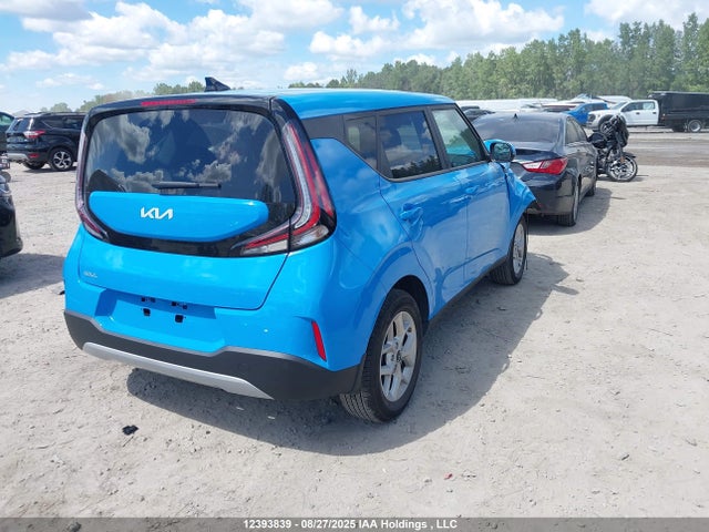 KNDJ33AU6R7221783 KIA Soul
