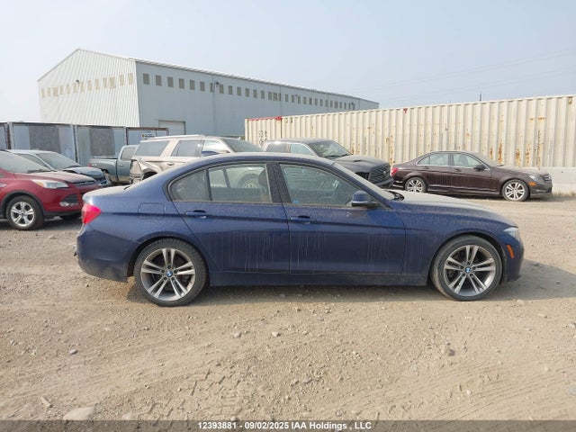 BMW 2016 2016 WBA8E5G53GNT94655 Image 13