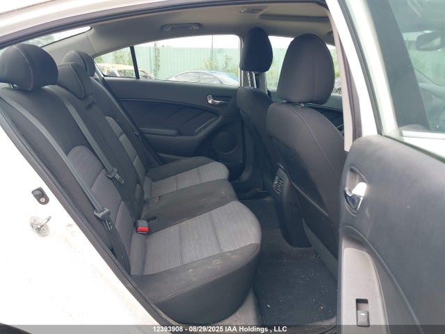 KIA Forte 2014 KNAFX4A88E5185262 Image 24