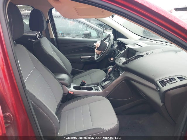 1FMCU9GX2EUD03916 Ford Escape