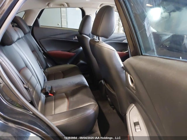 JM1DKBC78G0105749 Mazda pe