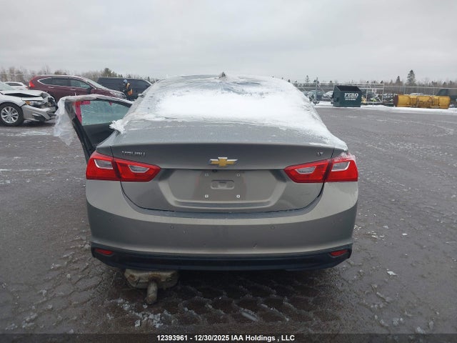 Chevrolet MALIBU LT 2018 1G1ZD5ST4JF209586 Image 17