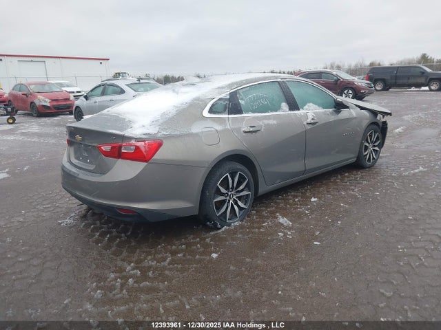 Chevrolet MALIBU LT 2018 1G1ZD5ST4JF209586 Image 4