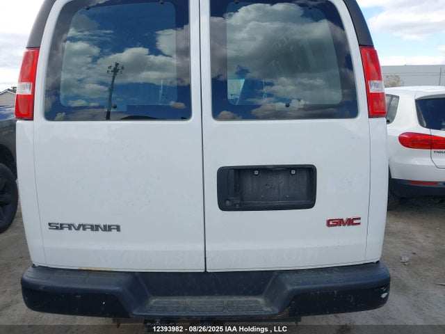 GMC lv1 - spark ignited direct injection, variable valve timing, e85 max, iron 2020 1GTW7BFP5L1221114 Image 16