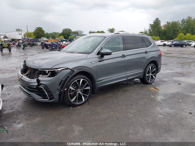 3VV4B7AX0NM045638 Volkswagen Tiguan
