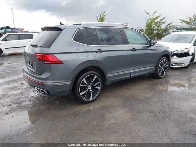 3VV4B7AX0NM045638 Volkswagen Tiguan