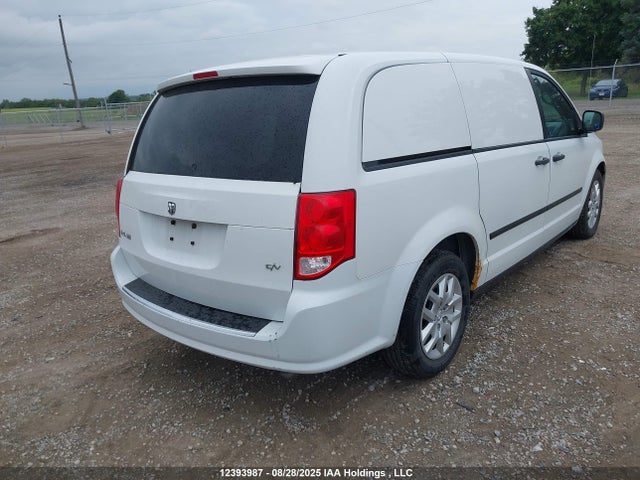 RAM Cargo Van 2015 2C4JRGAG0FR680995 Image 4