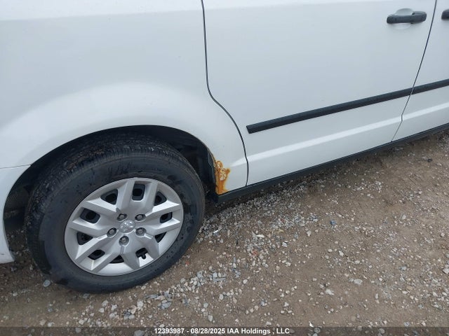 RAM Cargo Van 2015 2C4JRGAG0FR680995 Image 6