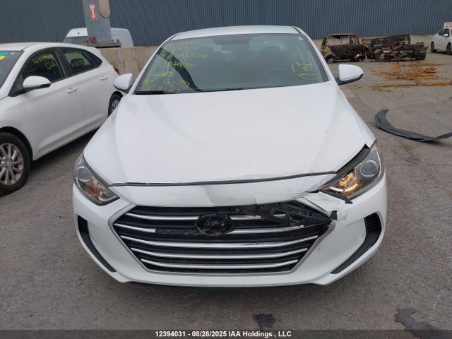 Hyundai Elantra 2017 5NPD74LF1HH132834 Image 12
