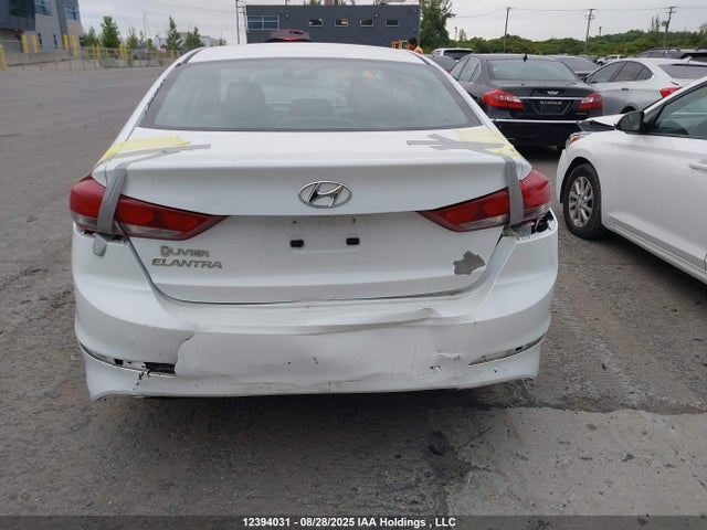 Hyundai Elantra 2017 5NPD74LF1HH132834 Image 6