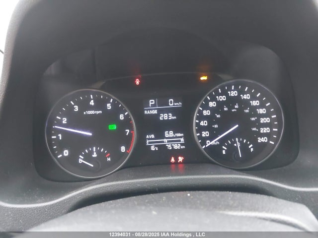 Hyundai Elantra 2017 5NPD74LF1HH132834 Image 7