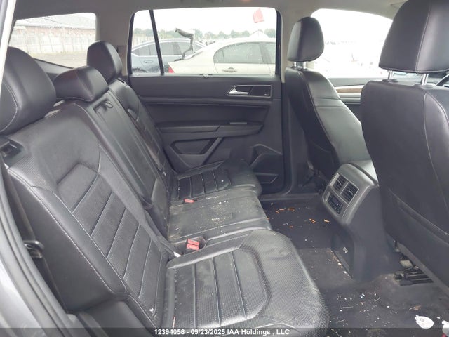 1V2NR2CA6JC530273 Volkswagen fsi