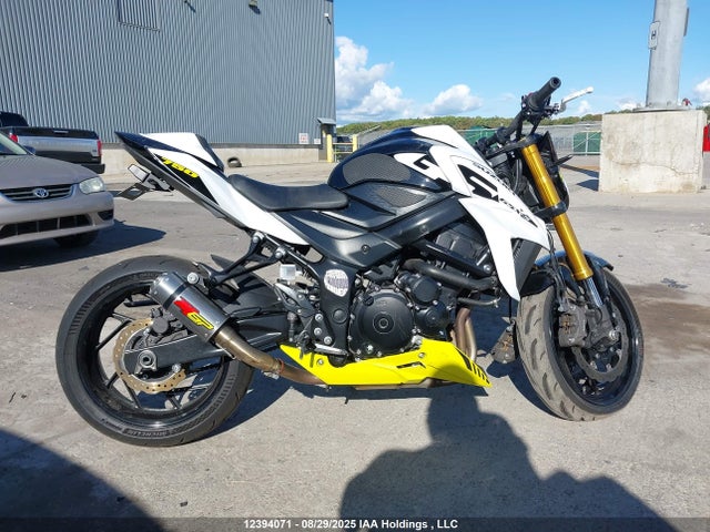JS1C533B3N7100700 Suzuki R749-