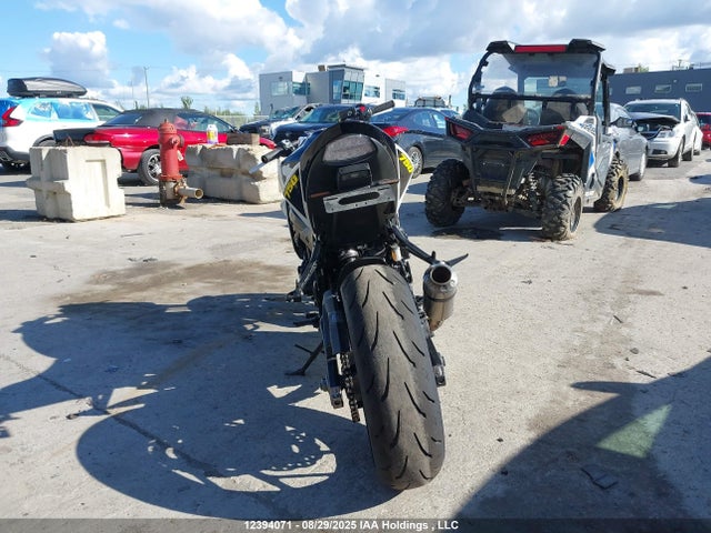 JS1C533B3N7100700 Suzuki R749-